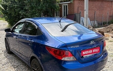 Hyundai Solaris II рестайлинг, 2011 год, 750 000 рублей, 8 фотография