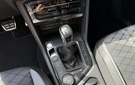 Volkswagen Tiguan II, 2021 год, 2 740 000 рублей, 8 фотография