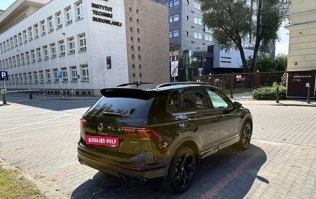 Volkswagen Tiguan II, 2021 год, 2 740 000 рублей, 4 фотография