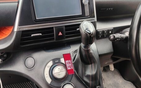 Toyota Sienta II, 2015 год, 1 150 000 рублей, 3 фотография