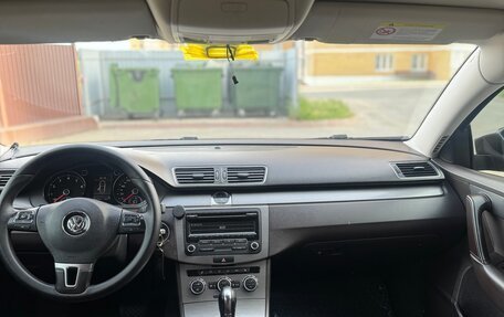 Volkswagen Passat B7, 2012 год, 900 000 рублей, 14 фотография