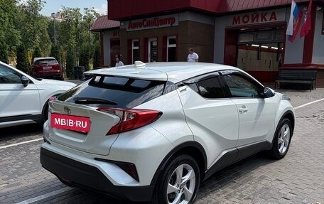 Toyota C-HR I рестайлинг, 2018 год, 2 150 000 рублей, 5 фотография