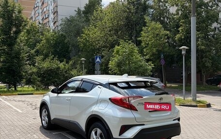 Toyota C-HR I рестайлинг, 2018 год, 2 150 000 рублей, 7 фотография