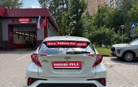 Toyota C-HR I рестайлинг, 2018 год, 2 150 000 рублей, 6 фотография