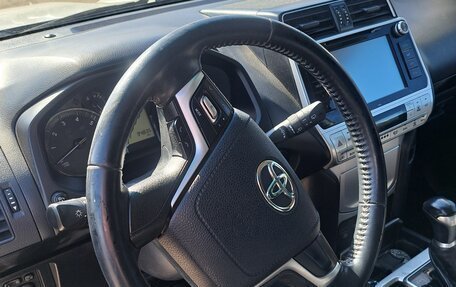Toyota Land Cruiser Prado 150 рестайлинг 2, 2018 год, 3 600 000 рублей, 4 фотография