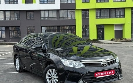 Toyota Camry, 2016 год, 1 650 000 рублей, 5 фотография