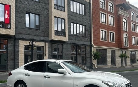 Nissan Fuga II, 2009 год, 740 000 рублей, 2 фотография