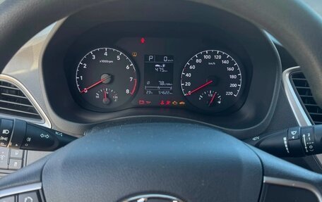 Hyundai Solaris II рестайлинг, 2017 год, 1 350 000 рублей, 5 фотография