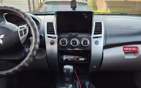 Mitsubishi Pajero Sport II рестайлинг, 2014 год, 1 700 000 рублей, 6 фотография
