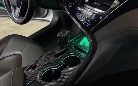 Toyota Camry, 2019 год, 3 300 000 рублей, 12 фотография