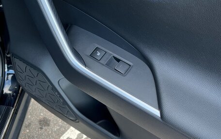 Toyota RAV4, 2019 год, 3 950 000 рублей, 20 фотография