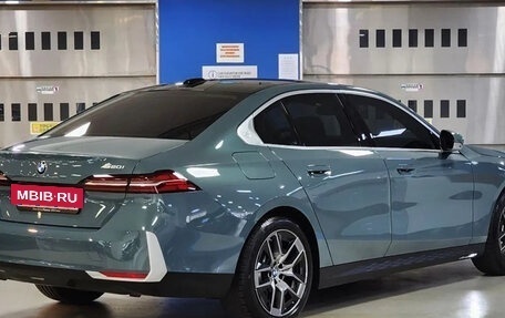BMW 5 серия, 2025 год, 4 948 000 рублей, 3 фотография