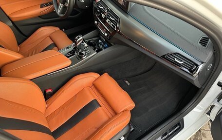 BMW M5, 2023 год, 15 000 000 рублей, 13 фотография