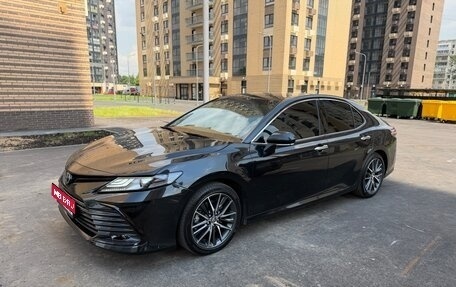 Toyota Camry, 2023 год, 3 750 000 рублей, 1 фотография