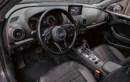 Audi A3, 2019 год, 1 575 000 рублей, 13 фотография