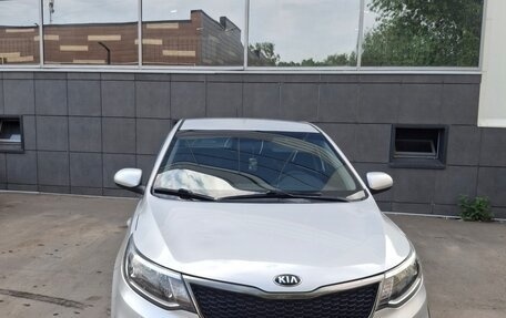 KIA Rio IV, 2017 год, 1 100 000 рублей, 2 фотография