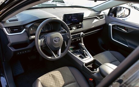 Toyota RAV4, 2021 год, 2 595 000 рублей, 13 фотография