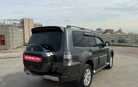Mitsubishi Pajero IV, 2015 год, 2 630 000 рублей, 7 фотография