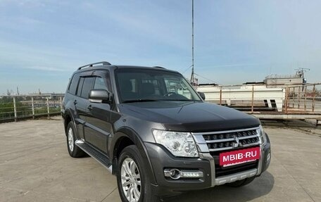 Mitsubishi Pajero IV, 2015 год, 2 630 000 рублей, 4 фотография