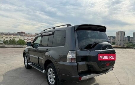 Mitsubishi Pajero IV, 2015 год, 2 630 000 рублей, 10 фотография