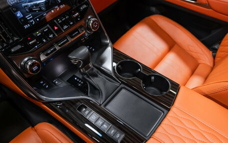 Lexus LX, 2023 год, 15 300 000 рублей, 14 фотография