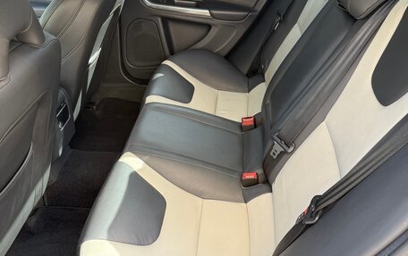Volvo S60 Cross Country, 2015 год, 1 750 000 рублей, 9 фотография