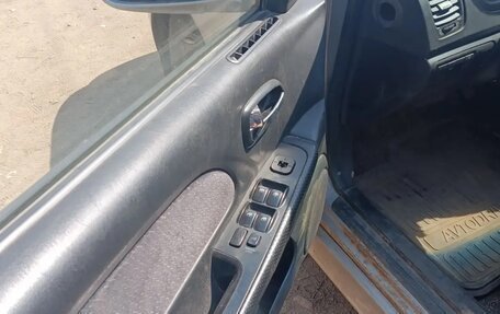 Hyundai Sonata IV рестайлинг, 2004 год, 139 000 рублей, 10 фотография