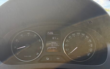 Skoda Rapid I, 2014 год, 640 000 рублей, 12 фотография
