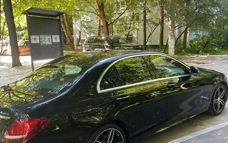 Mercedes-Benz E-Класс, 2016 год, 3 230 000 рублей, 6 фотография