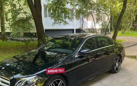 Mercedes-Benz E-Класс, 2016 год, 3 230 000 рублей, 9 фотография