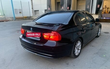 BMW 3 серия, 2009 год, 900 000 рублей, 12 фотография