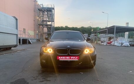 BMW 3 серия, 2009 год, 900 000 рублей, 10 фотография