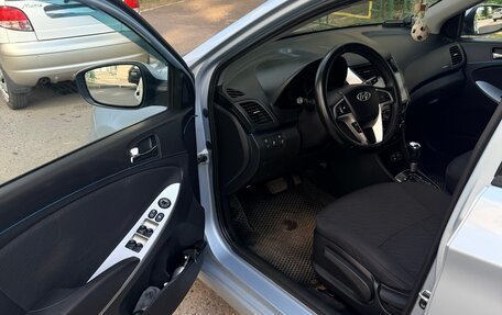 Hyundai Solaris II рестайлинг, 2012 год, 655 000 рублей, 11 фотография