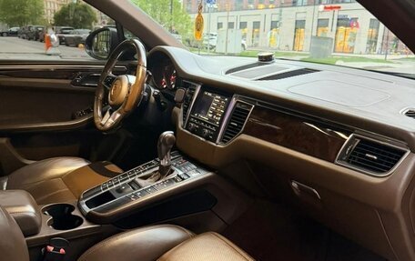 Porsche Macan I рестайлинг, 2015 год, 2 350 000 рублей, 9 фотография