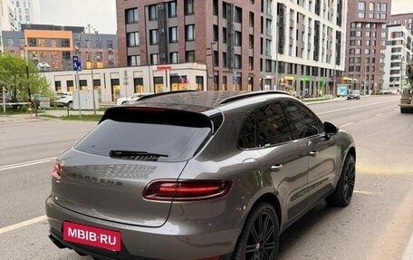 Porsche Macan I рестайлинг, 2015 год, 2 350 000 рублей, 4 фотография