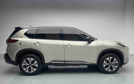 Nissan X-Trail, 2023 год, 2 026 000 рублей, 5 фотография