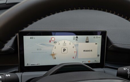 Toyota RAV4, 2026 год, 4 370 000 рублей, 17 фотография