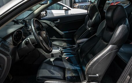 Hyundai Genesis Coupe I рестайлинг, 2009 год, 1 348 000 рублей, 10 фотография