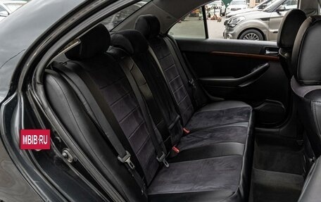 Toyota Avensis III рестайлинг, 2006 год, 860 000 рублей, 7 фотография