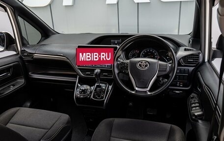 Toyota Esquire I, 2016 год, 1 890 000 рублей, 6 фотография