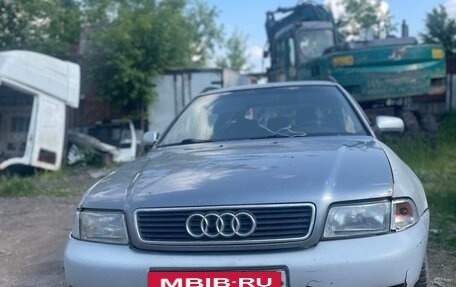 Audi A4, 1998 год, 111 111 рублей, 2 фотография