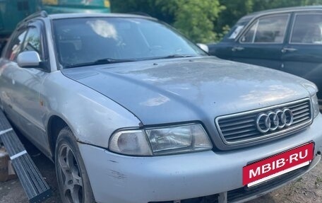 Audi A4, 1998 год, 111 111 рублей, 3 фотография