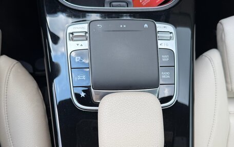 Mercedes-Benz A-Класс, 2018 год, 2 350 000 рублей, 22 фотография