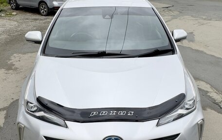 Toyota Prius IV XW50, 2019 год, 1 450 000 рублей, 6 фотография