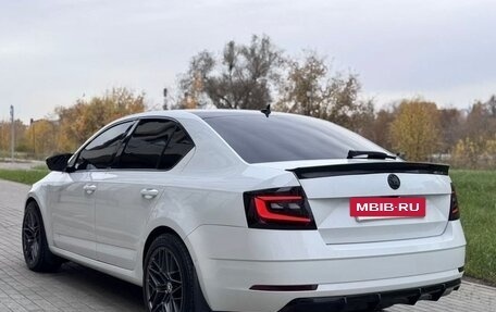 Skoda Octavia, 2019 год, 1 800 000 рублей, 4 фотография
