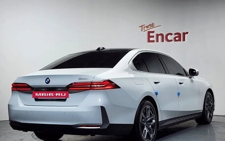 BMW 5 серия, 2023 год, 4 983 000 рублей, 4 фотография