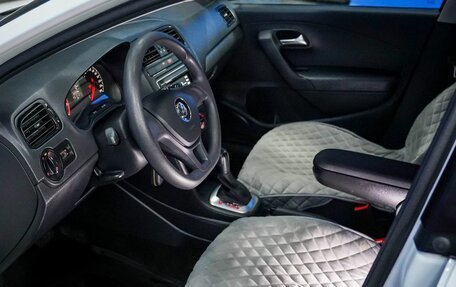 Volkswagen Polo VI (EU Market), 2019 год, 1 200 000 рублей, 11 фотография