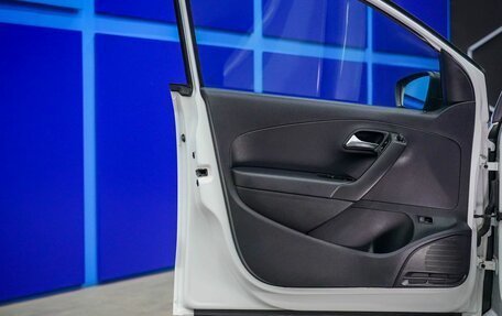 Volkswagen Polo VI (EU Market), 2019 год, 1 200 000 рублей, 15 фотография