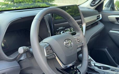 Toyota Highlander, 2026 год, 4 930 000 рублей, 12 фотография