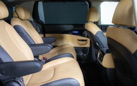 KIA Carnival, 2022 год, 4 400 000 рублей, 11 фотография